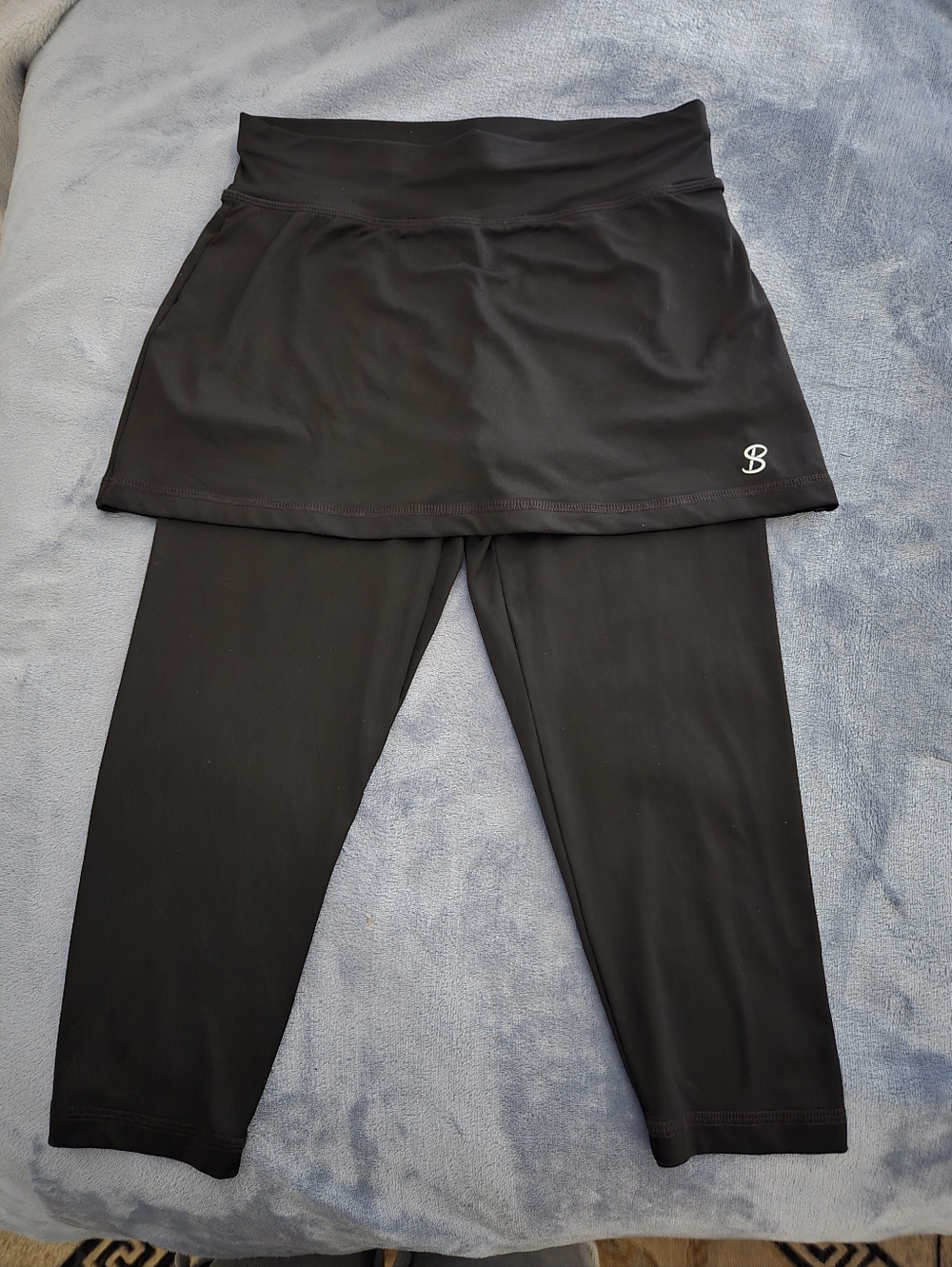 Sofibella Black Skort & Capri Leggings Excellent Condition